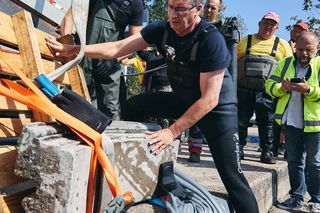 Sensacyjne znalezisko w Wiśle. Odkryto fragmenty królewskiej rezydencji. „Ponad 20 ton materiału”