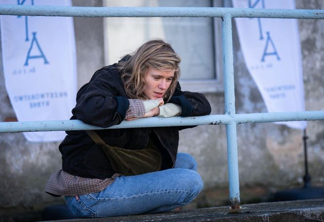 "Profilerka" sezon 2 - odcinek 11 streszczenie. Regina znajduje w Stormii zwłoki szefa, Maxa Budzisza