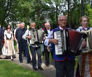 Dzień Tradycji, Stroju i Pieśniczki Regionalnej w Strumieniu