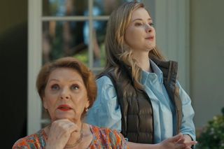 Barwy szczęścia odc. 3090. Józefina Rawiczowa (Elżbieta Jarosik), Sofia (Valeri Guliaieva)