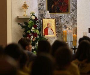 W Sekretariacie KEP czuwanie w 20. rocznicę śmierci Jana Pawła II 