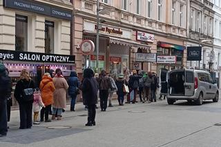 Kolejki pod cukierniami w Poznaniu. Tłusty czwartek 2024