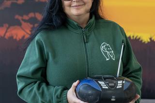 Nosorożce słuchają radia