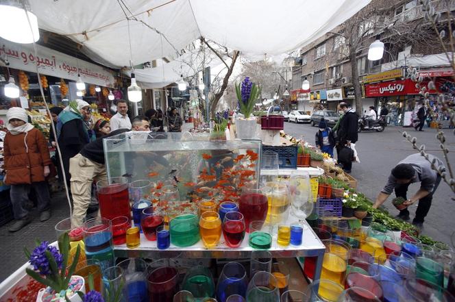 Przygotowania do perskiego Nowego Roku „Nowruz” w Teheranie