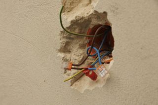 Powodzianie na ostatniej prostej remontu mieszkania. Marzą już tylko o jednym.