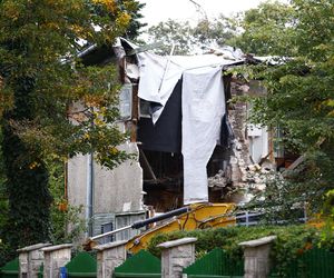 Rozbiórka budynku i innych obiektów – jakie formalności trzeba załatwić?