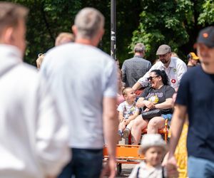   Tłumy na Starym Mieście w Olsztynie. Tak mieszkańcy świętowali Dzień Dziecka