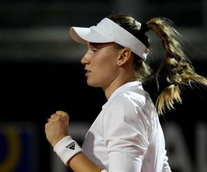 O której godzinie finał kobiet Rybakina - Kalinina WTA Rzym KIEDY finał Rybakina - Kalinina O której gra Rybakina finał dzisiaj w Rzymie 