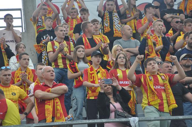 Korona Kielce - Ruch Chorzów. Zdjęcia kibiców na Suzuki Arenie