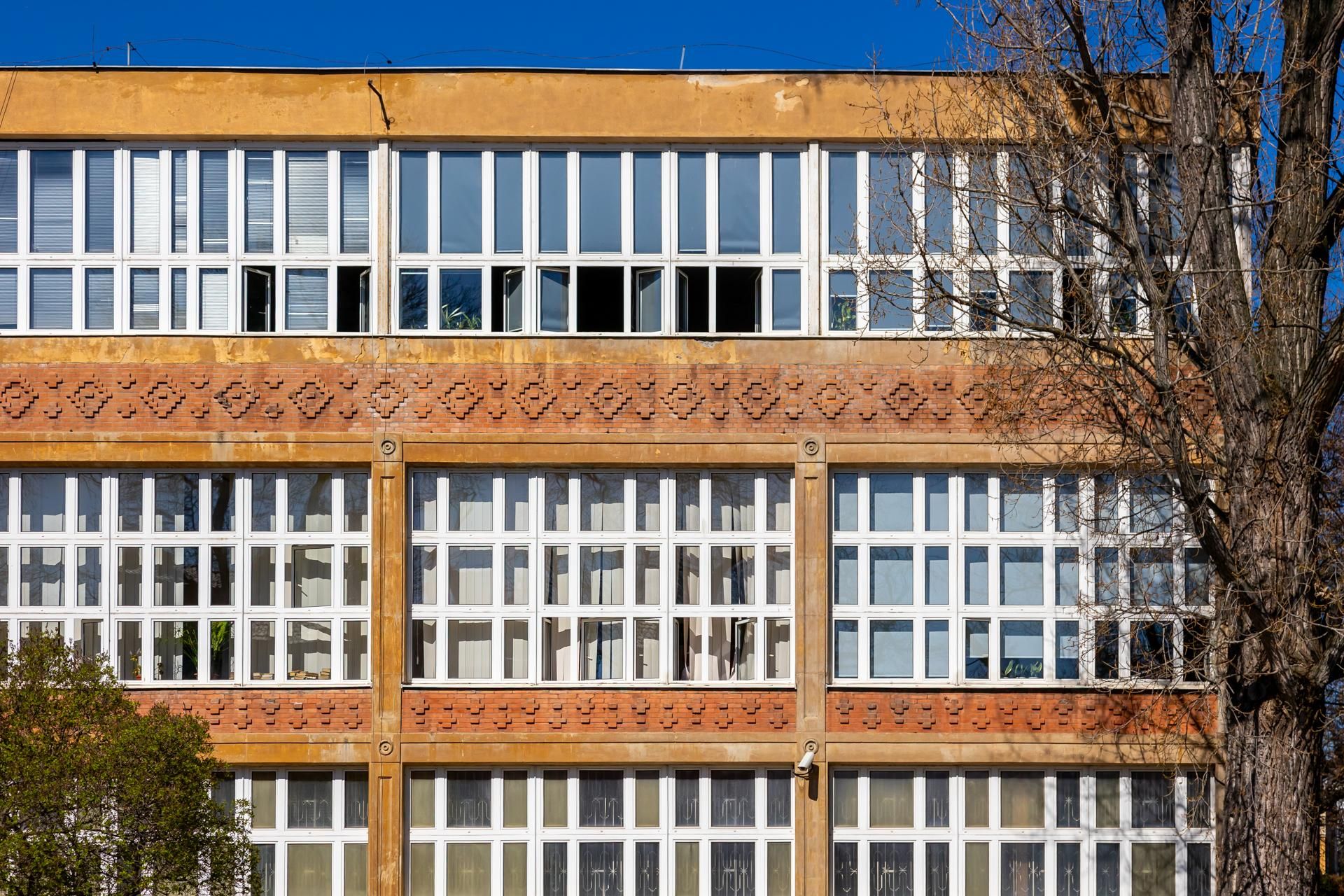 XXXV Liceum Ogólnokształcące im. Bolesława Prusa w Warszawie