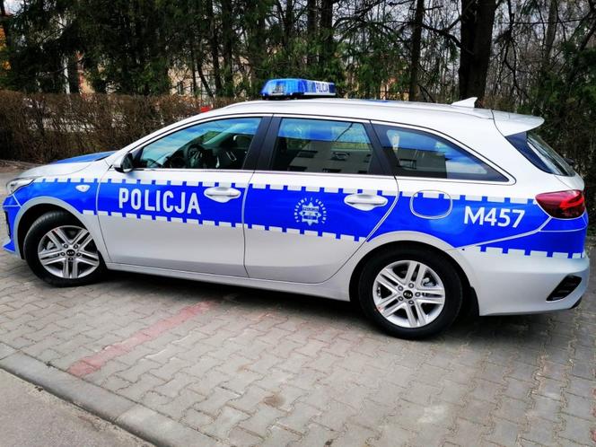 Nowy radiowóz w Komendzie Powiatowej Policji w Hajnówce [ZDJĘCIA]