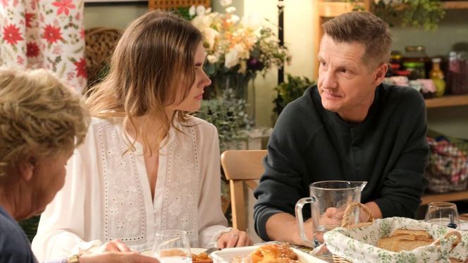 M jak miłość, odc. 1875. Franka (Dominika Kachlik),  Paweł (Rafał Mroczek), Barbara (Teresa Lipowska)