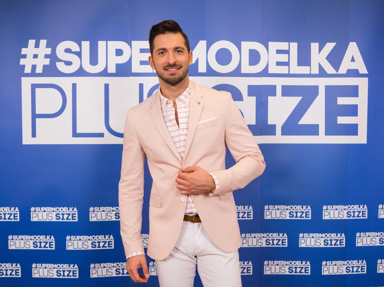 Rafał Maślak w show #Supermodelka Plus Size