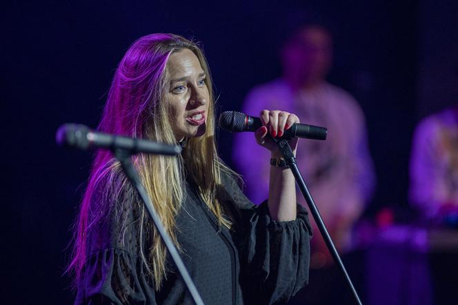 Tofifest 2022: Gala zakończenia festiwalu w CKK Jordanki. Aleksandra Popławska, Robert Więckiewicz, Tomasz Ziętek i "Olga" z nagrodami