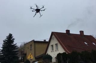 Smog w Szczecinku. Straż Miejska z dronem