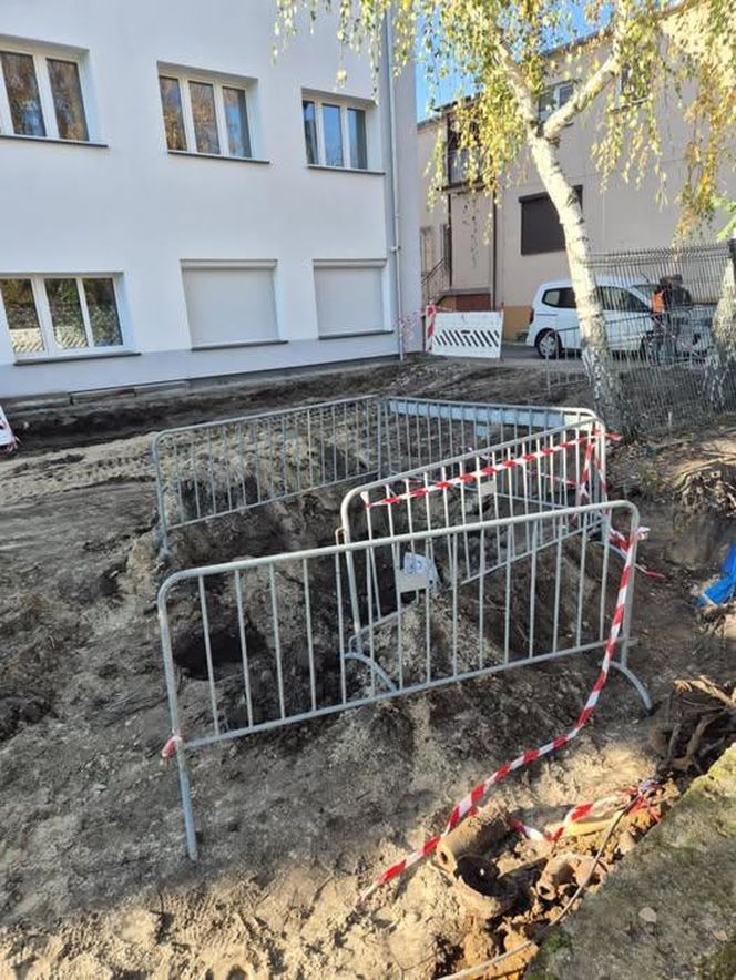 Wielka ewakuacja we Wrześni. Ponad 360 osób musiało opuścić swoje mieszkania! [ZDJĘCIA]