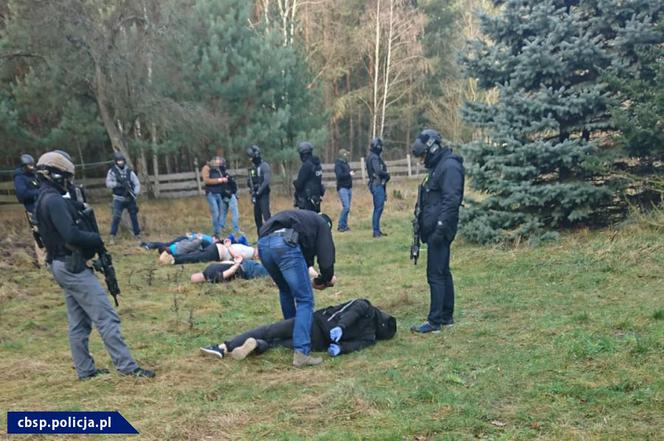 Rozbito gang narkotykowy [ZOBACZ ZDJĘCIA]