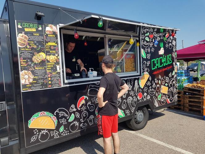 XIV Festiwal Smaków Food Trucków w Olsztynie