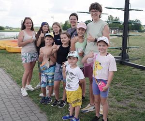 Zimne lato 2025. Katastrofa wakacyjna nad morzem i na Mazurach. Pustki w kurortach