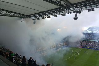 Dymy na meczu Legia - Lech