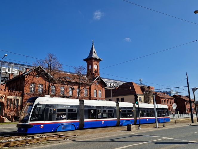 Kiedyś były tu Bydgoskie Zakłady Mięsne, teraz jest popularna galeria handlowa! Mało kto już o tym pamięta