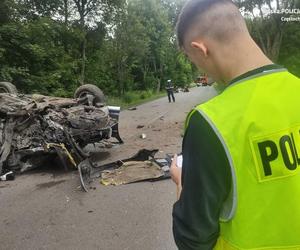 Tragedia pod Częstochową. Nie żyje 39-letni kierowca, jego brat walczy o życie w szpitalu