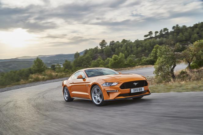 Ford Mustang lifting 2018