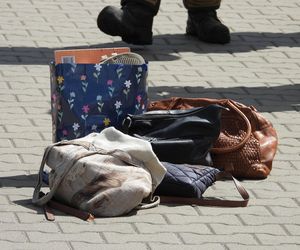Kierowca Toyoty wjechał w pieszych na Bielanach. Cztery osoby trafiły do szpitala