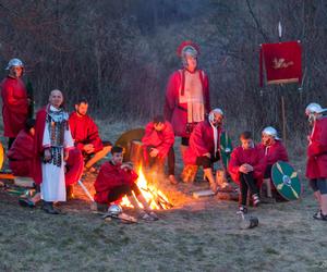 Tak wyglądała śmierć Jezusa! Sceny Pasji zobaczymy w Niedzielę Palmową w „Dolinie Śmierci” 