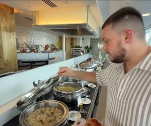 Książulo nocował w najdroższym apartamencie świata. Tak ocenił hotel, w którym zapłacił prawie 20 tys. za noc 