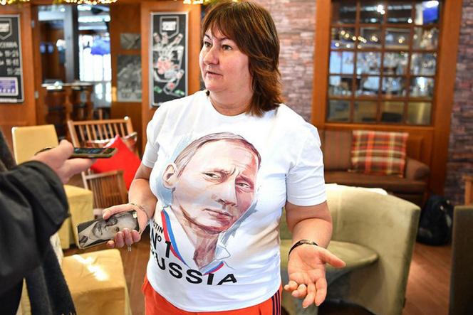 Popleczniczka Putina dostała za swoje. Może zapaść się pod ziemię, świat się na nią wypiął