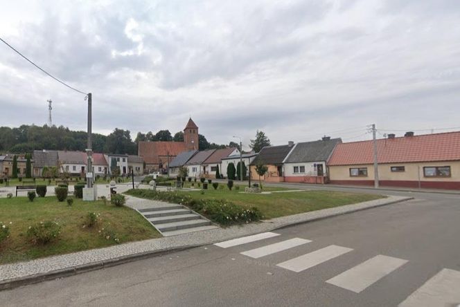 To nie jest zwykła wieś! Kurzętnik dawniej był miastem, dziś zachwyca wieloma atrakcjami