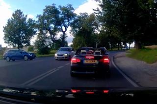 Kierowca BMW dostał nauczkę. Chamski manewr nie uszedł mu na sucho - WIDEO