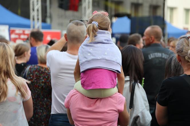 Skolim, Piękni i Młodzi Magdalena Narożna oraz Masters wystąpili na Bronowicach  w Lublinie