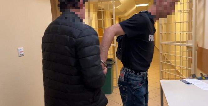  Żerował jak hiena na starszych osobach. Po łup przyjeżdżał rowerem