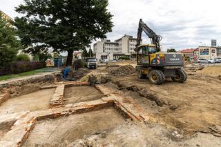  W trakcie prac przy budowie ronda odkopano pozostałości po zabudowie dawnego Rzeszowa! 