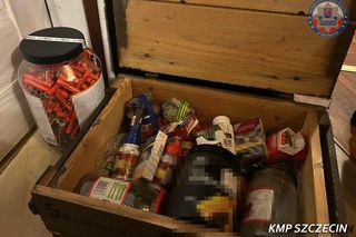 Ostrzelali kamienicę w centrum miasta. Jeden z nich miał w domu cały arsenał