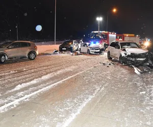 Karambol na A4 w Korczowej. Ranne dzieci i dwie kobiety w ciąży