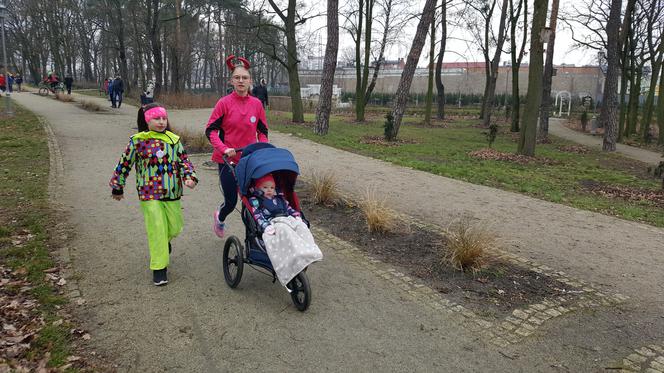 Grudziądzanki celebrowały swoje święto w biegu.  Ponad 400 pań imprezowało w Parku Miejskim