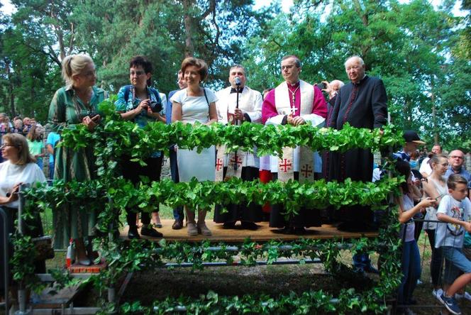 Mikstacka Arka Noego. Błogosławieństwo zwierząt podczas odpustu św. Rocha w Mikstacie