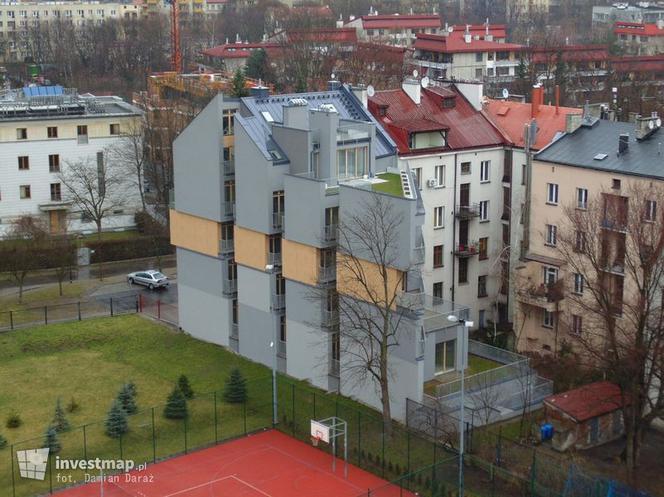 Budowanie "po krakosku", czyli przybij sobie piątkę z sąsiadem przez balkon?!