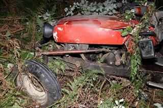 Nie żyje 73-letni traktorzysta. Ciągnik stoczył się ze skarpy i przygniótł kierowcę