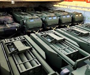 HIMARS w ładowni statku. Świnoujście