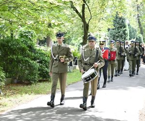 Tadeusz Rolke pogrzeb. Monika Olejnik z partnerem