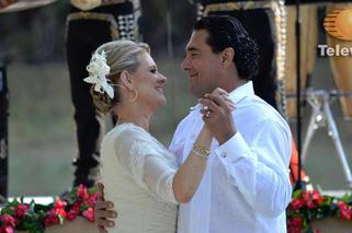 Prawdziwe uczucie (Amores verdaderos). Victoria (Erika Buenfil), Jose Angel (Eduardo Yanez)