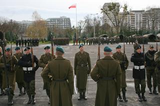 Przed 11 listopada wojsko codziennie ćwiczy defiladę