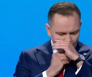 Co Nawrocki zażywał na debacie z Trzaskowskim?