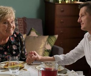 M jak miłość odc. 1881. Barbara (Teresa Lipowska), Paweł (Rafał Mroczek)