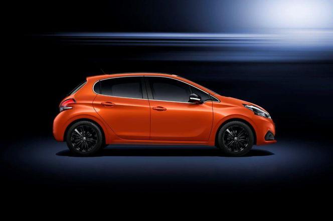 Peugeot 208 lifting 2015 