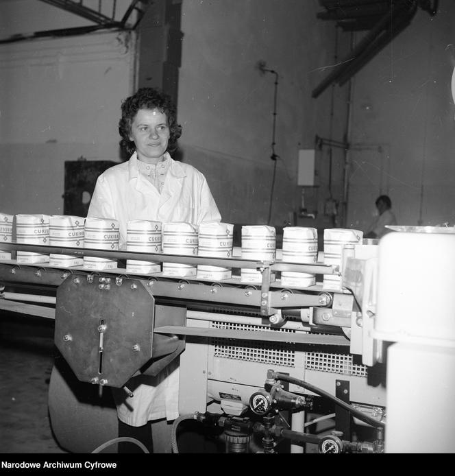 Automatyczna linia do produkcji kilogramowych toreb z cukrem, Łapy, 1974 r.